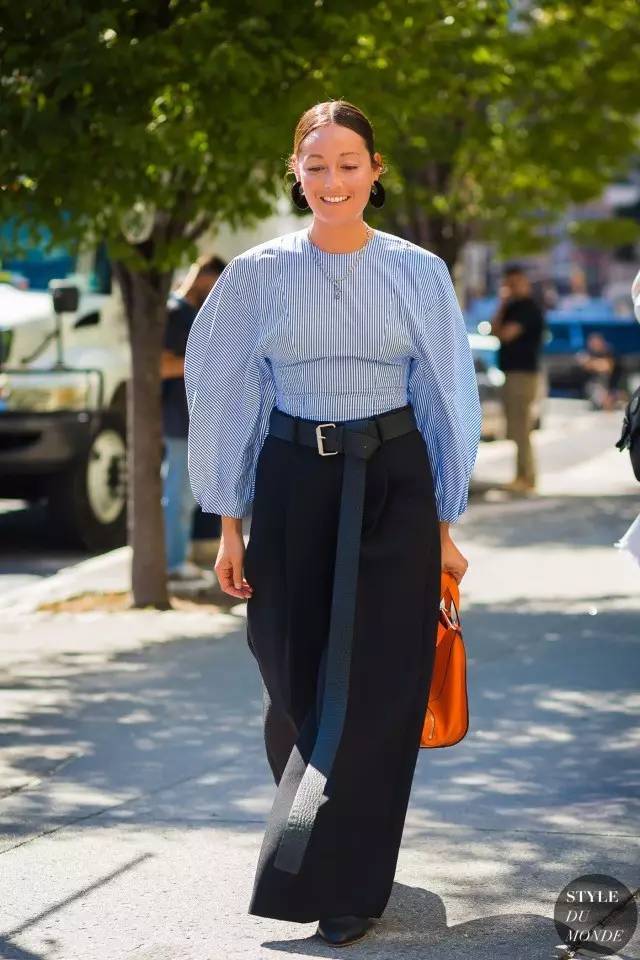 一周一单品穿搭,一件单品一周穿搭