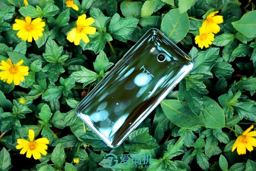 htcu1000评测,htcu11和u11+选哪个