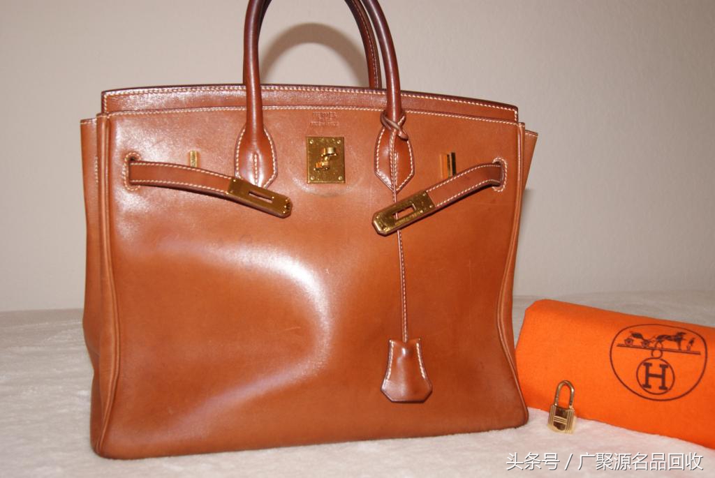 爱马仕包包回收价多少钱,爱马仕包包古驰回收还值多少钱
