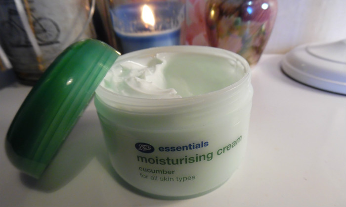 亲测英国小黄瓜BOOTS护肤心得