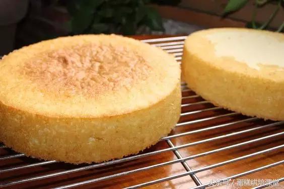 戚风蛋糕使用的是什么成型方法,手把手教你海绵蛋糕做法