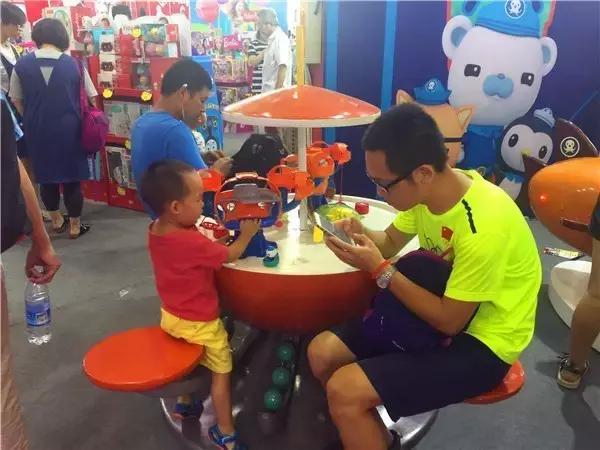 粑粑麻麻带娃去哪里玩,粑粑麻麻带娃去旅行