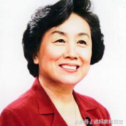 为什么现在的男孩越养越“娘”？教育专家知心姐姐卢勤支招：“儿子是拿来享受的”