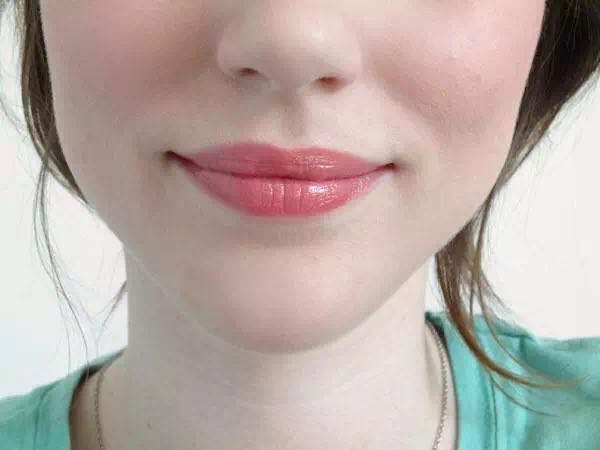 这个牌子的口红白菜价格,专柜品质,秀场模特都在用