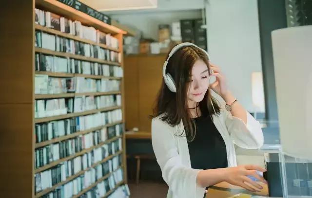 头部主播直播收入,荔枝fm不做主播如何赚钱