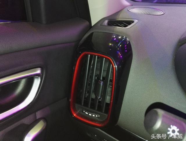 东风风神ax4和宝骏560哪个好,东风ax4和宝骏510尺寸对比