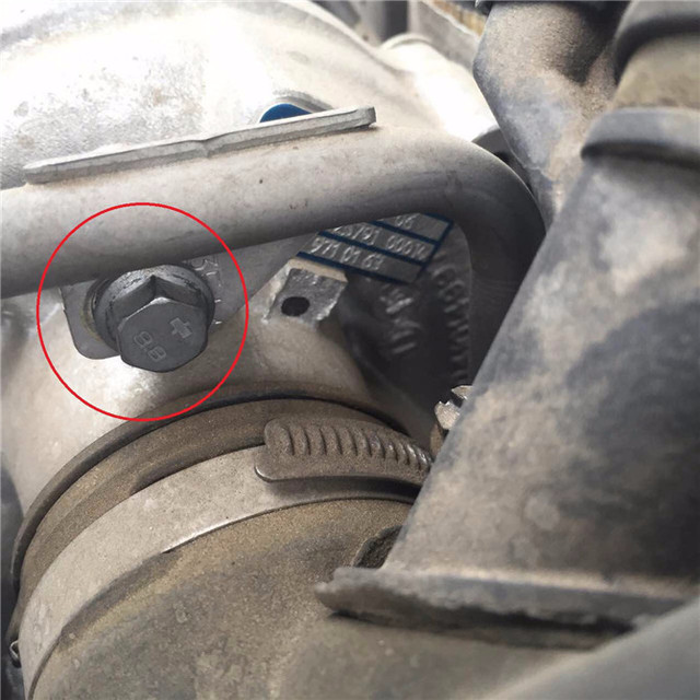 来自法兰西的名门贵族，无奈在中国却沦为“屌丝”