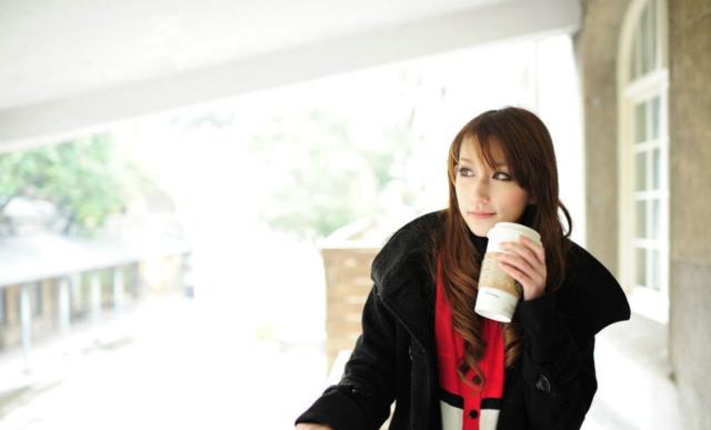 恋爱一年多才发现对方已婚,恋爱一年了才知道女方没离婚