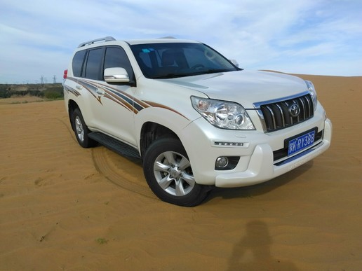 背着媳妇花30万买了台二手普拉多豁沙子，差点没被骂死！