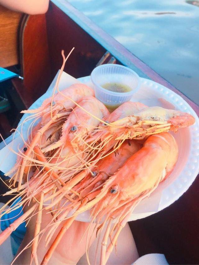 啦啦旅行-此文有毒!看完导致胃疼.....