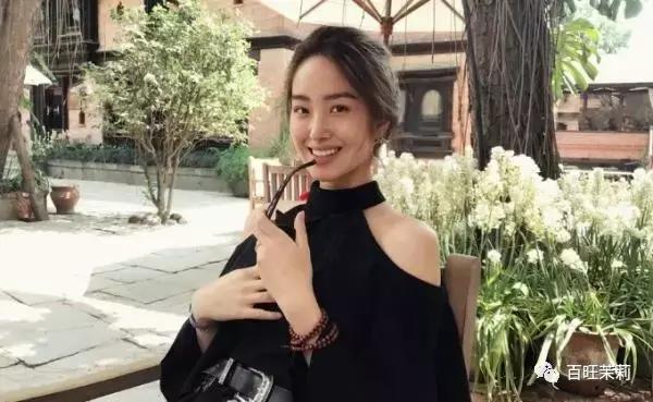 杨采钰点赞刘亦菲微博,杨采钰点赞刘亦菲黑料是真的吗