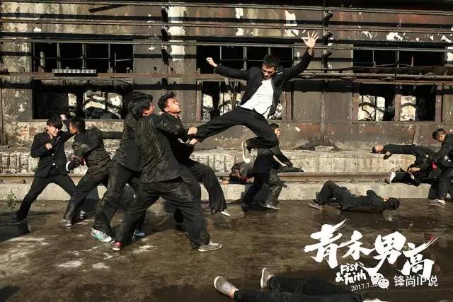 大话IP:这个暑期一部比一部“硬”的《青禾男高》