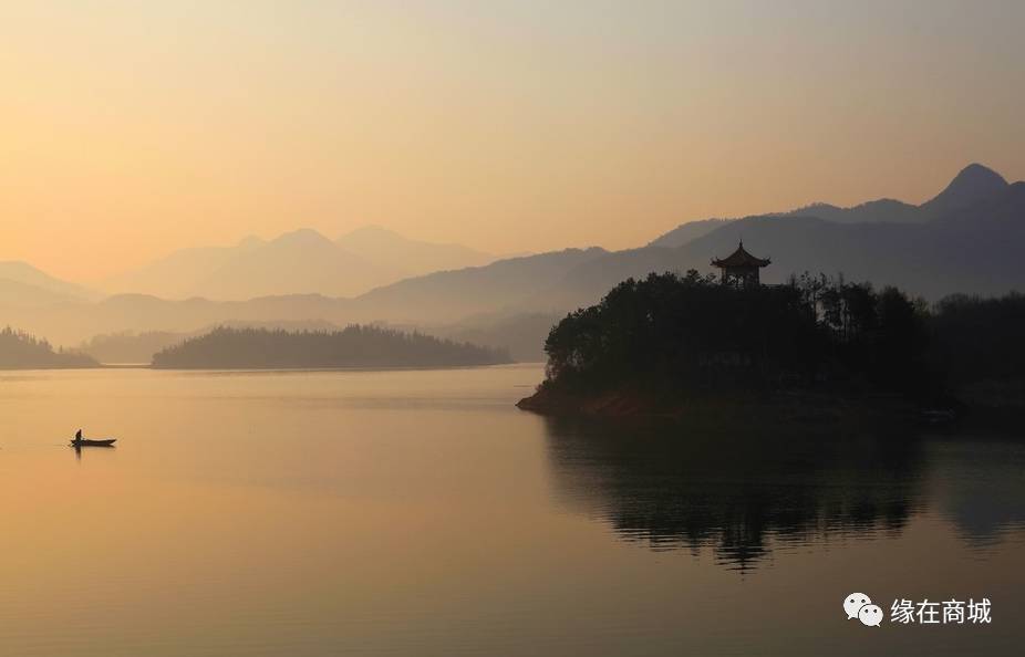 盛夏七月,商城县这几个地方被避暑游客挤爆了……