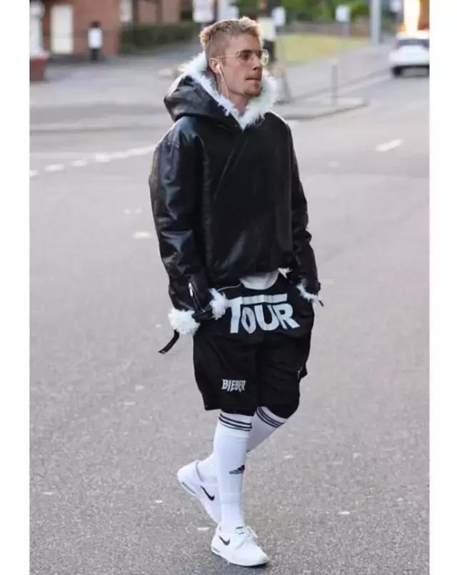 潮品的耳机好吗,潮物金属蓝牙耳机