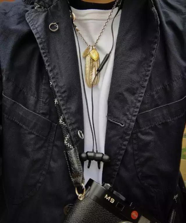 潮品的耳机好吗,潮物金属蓝牙耳机