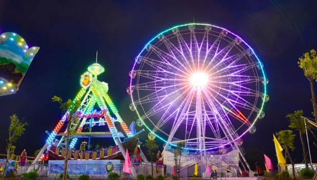 南宁适合晚上去的摩天轮,广西海边摩天轮