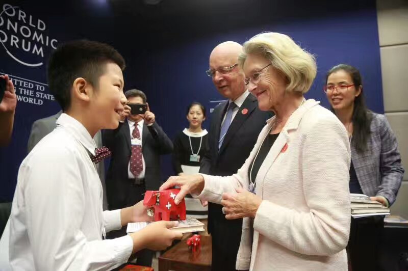 施瓦布达沃斯论坛,2024达沃斯论坛施瓦布