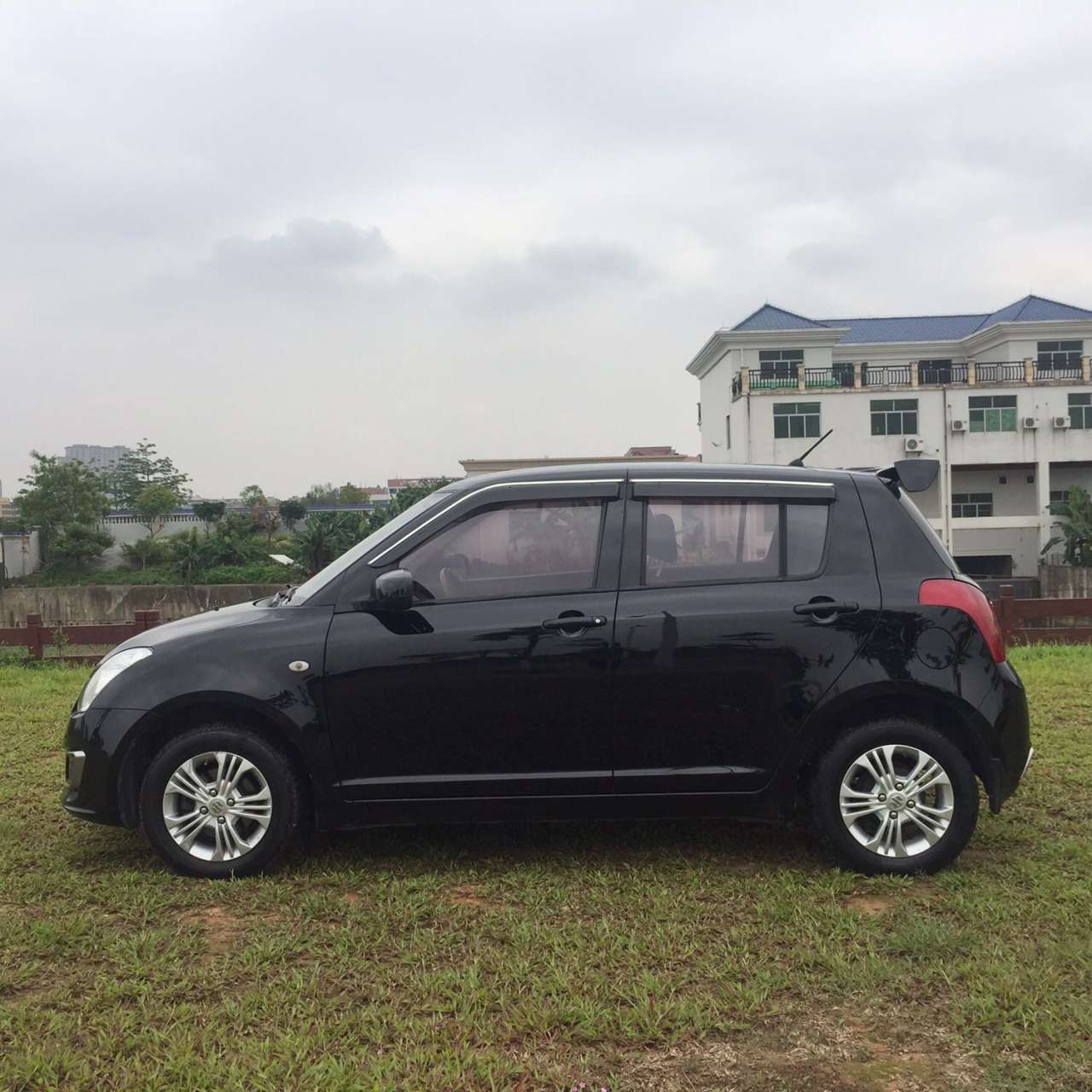 30万预算人生第一台车买mini,预算30万人生第一台车