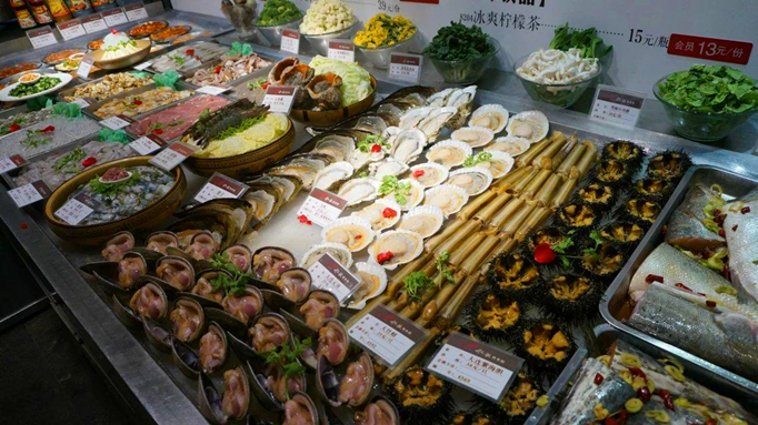 青岛海鲜美食探店,青岛美食特色啤酒海鲜