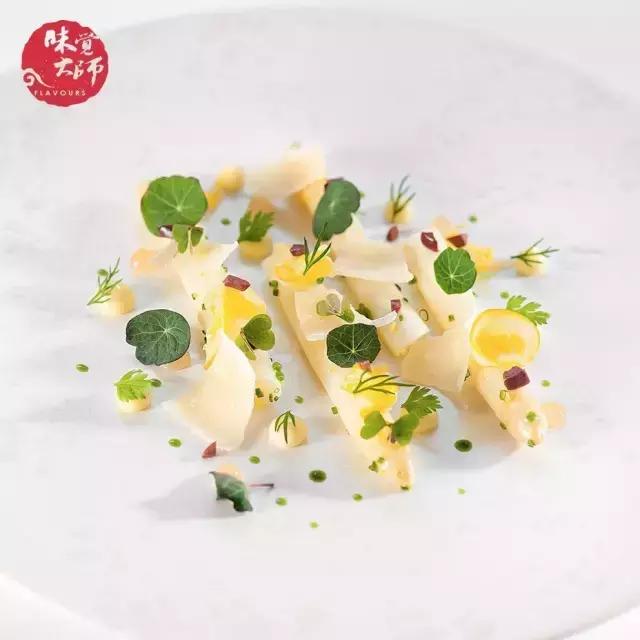 白芦笋季娇嫩可口,怎样才能吃到