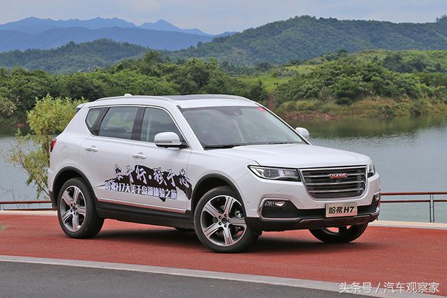 美来自于外在加内在,美来自于内心的纯净