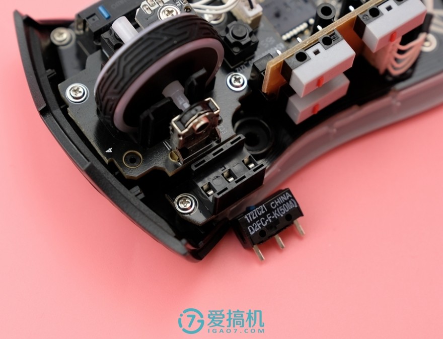 这才叫鼠标，你手上的只能算点击器