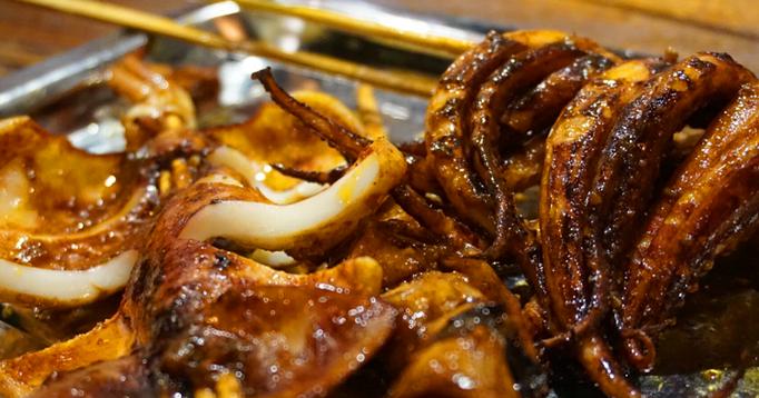 青岛海鲜美食探店,青岛美食特色啤酒海鲜