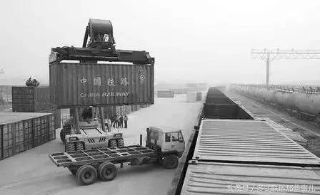 世界集装箱海运格局分析,世界航运史集装箱