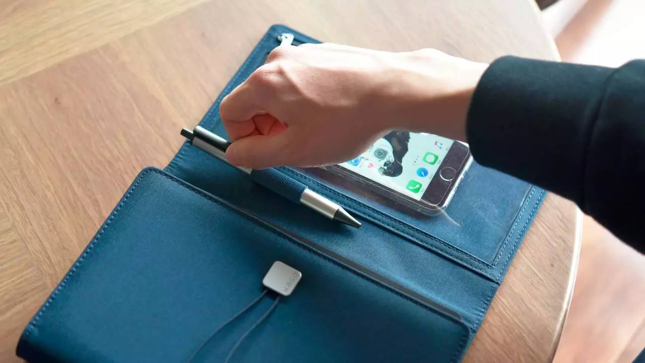 初入职场这几个穿搭技巧要注意,职场穿搭如何看起来舒服又板正