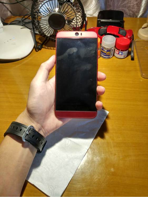 htc蝴蝶3红色,htc蝴蝶3怎么样