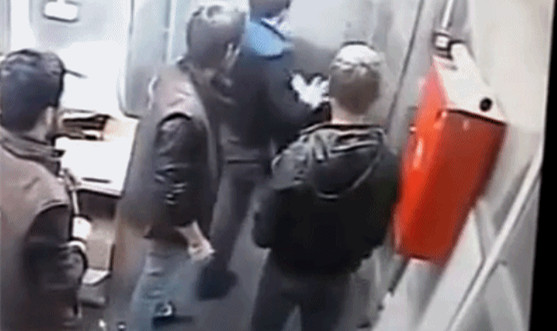 职业拳手街头实战能力,职业拳手街头到底有多强