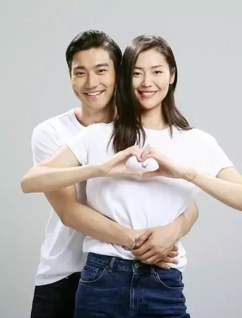 刘雯香奈儿口红,香奈儿全智贤同款口红