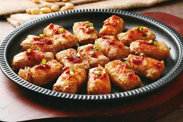 一品黄山天高云淡,一品黄山犹如仙境