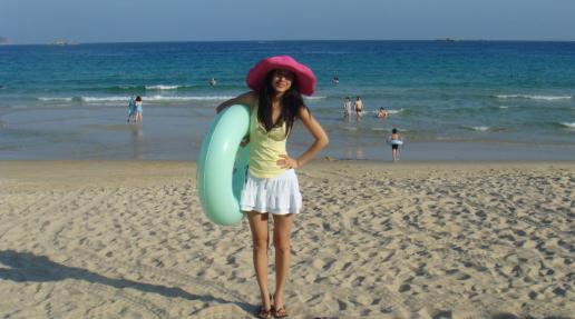 针对干枯头发的护发产品,造成头发干枯的原因