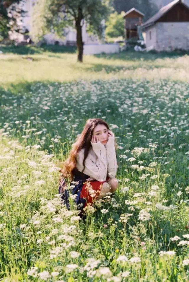 一拍照表情动作就扭曲,一拍照就紧张脸部僵硬