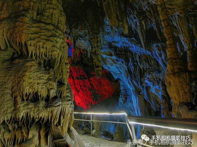 拍夜景，有两大门槛相机都跨越不过去，手机却能
