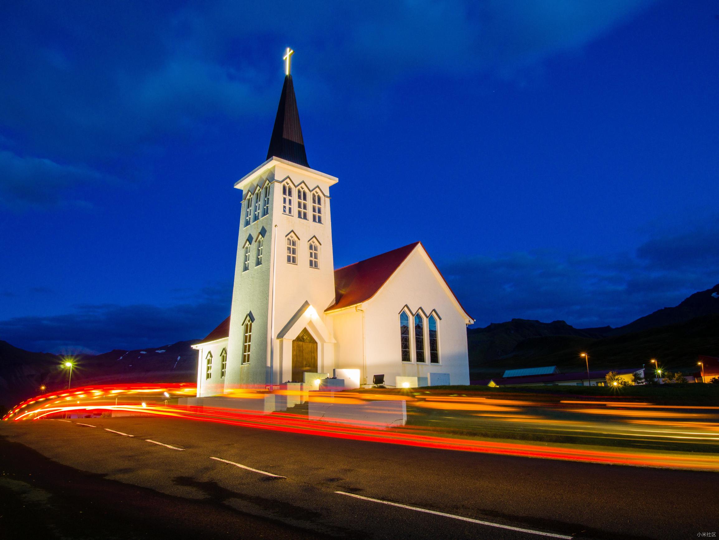 怎样选择最适用便携式相机三脚架,佳能相机三脚架推荐新手