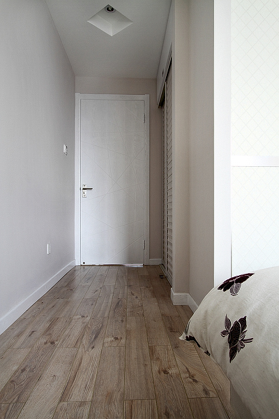 武汉老园艺师为讨好老伴，毅然把卧室窗台巧变花园式榻榻米！