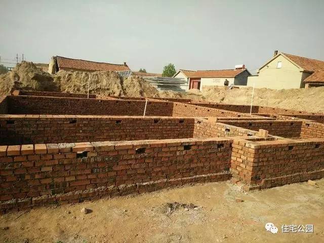 山东农村自建轻钢别墅报价,轻钢别墅农村5万二层楼房全包