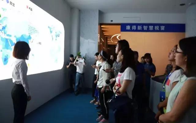 网媒人高温前行，实地探访后，想说这里“港港的”