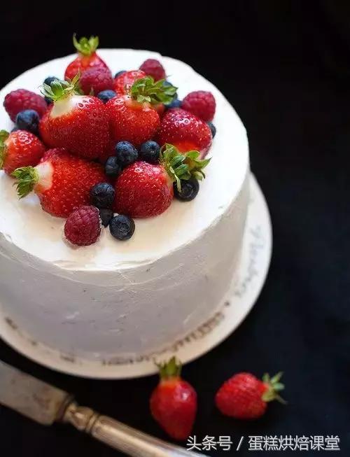 戚风蛋糕使用的是什么成型方法,手把手教你海绵蛋糕做法