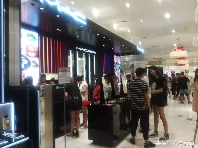 小编实拍|MAC专柜入驻天津伊势丹啦!热门色号居然都有货,钱包又要瘪了