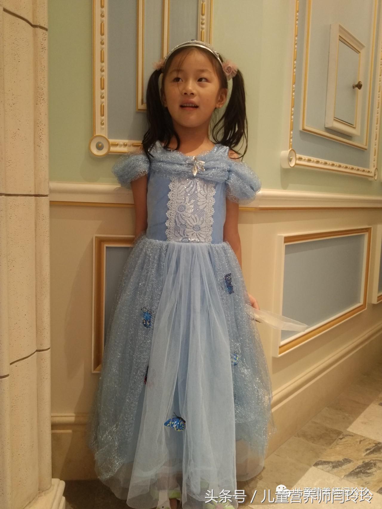 迪士尼实现小朋友们的公主梦,迪士尼是每个女孩的公主梦