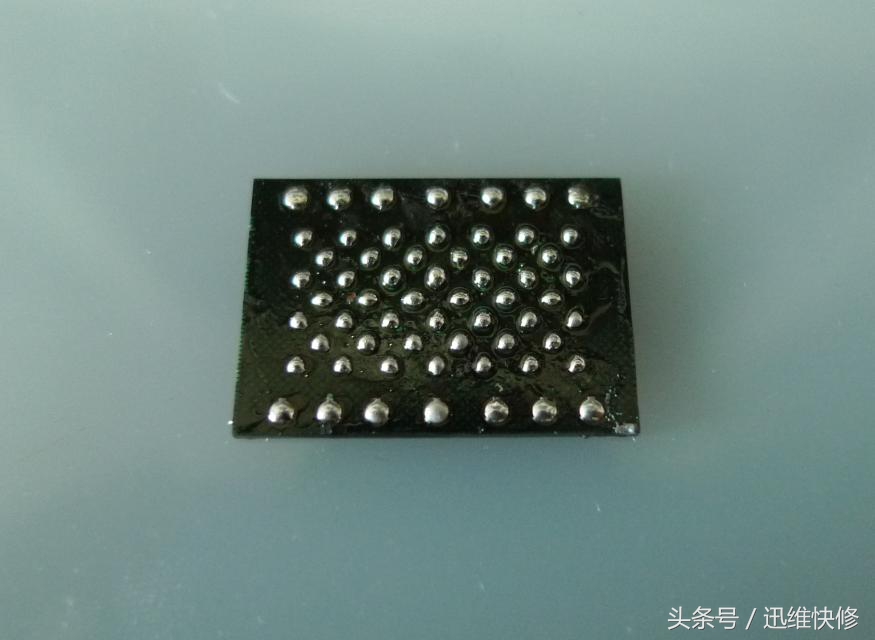 iphone储存芯片怎么做u盘,苹果手机如何利用u盘扩容