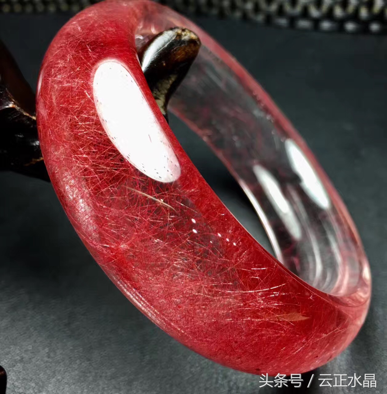 江苏东海钛晶批发市场,紫水晶手镯价格及图片大全集