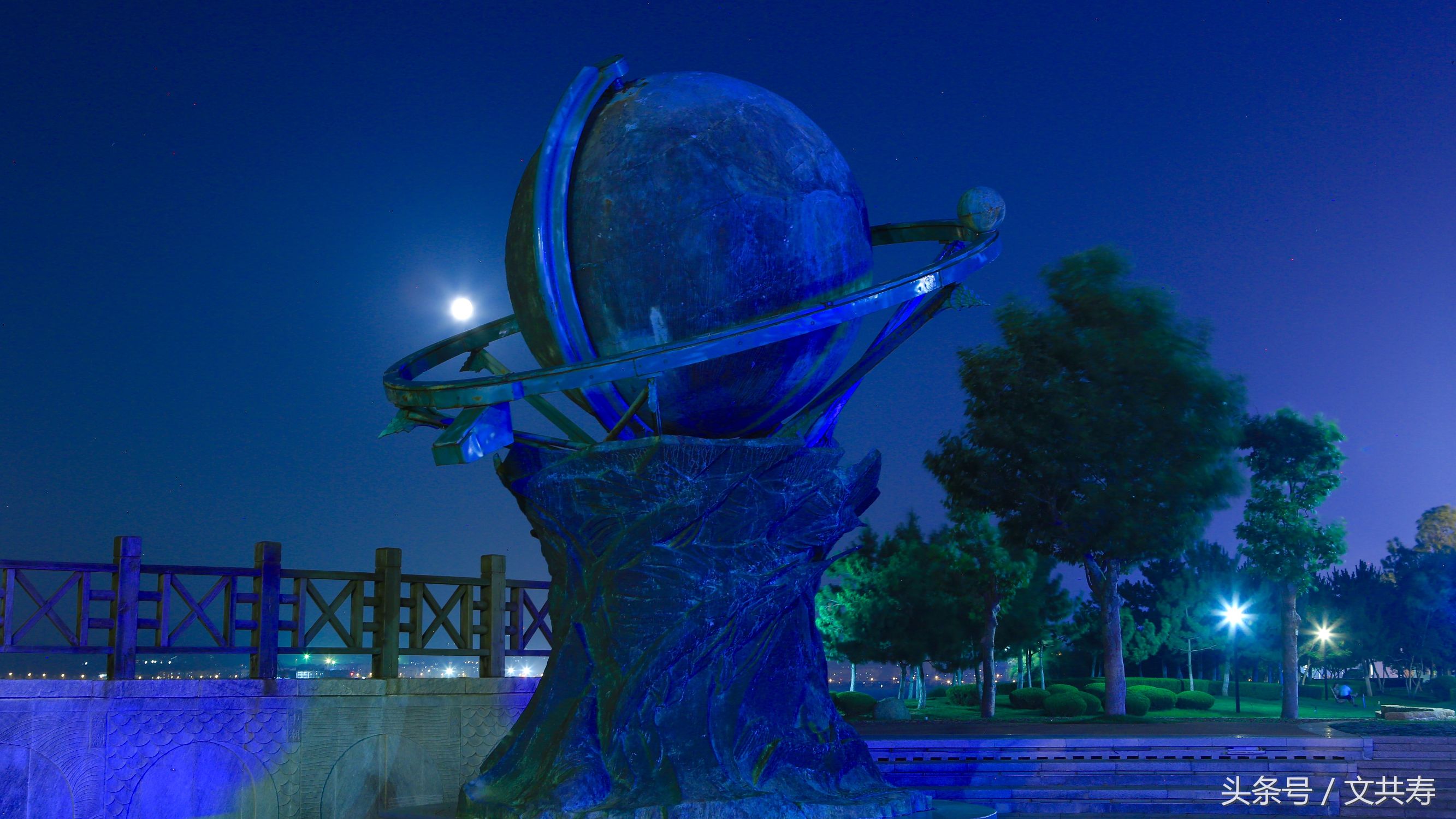 威海宛如梦幻的童话世界,威海雪夜风景