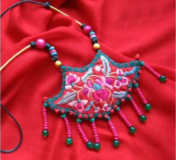 古法刺绣荷包教程,花影荷包刺绣教程