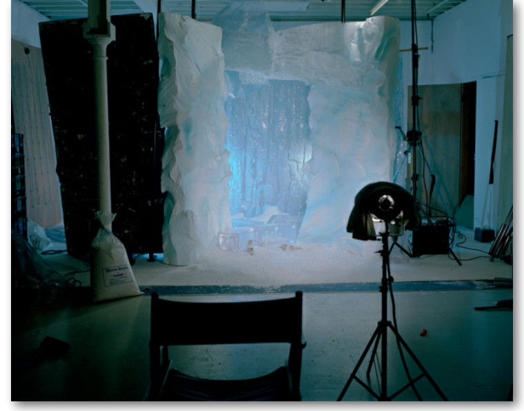 快公司：成人电影摄影棚是什么样子的？她用十年记录了一万个给你看