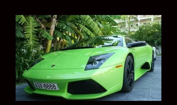 全球卖最贵的车竟在越南!豪车遍地车主像修车工!
