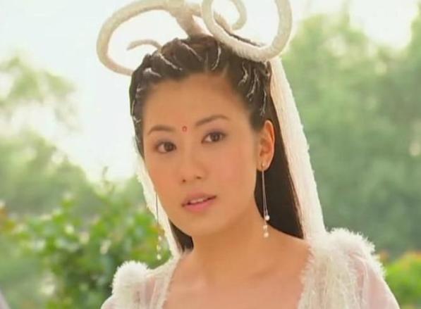 至尊红颜反派结局,至尊红颜两位女主角